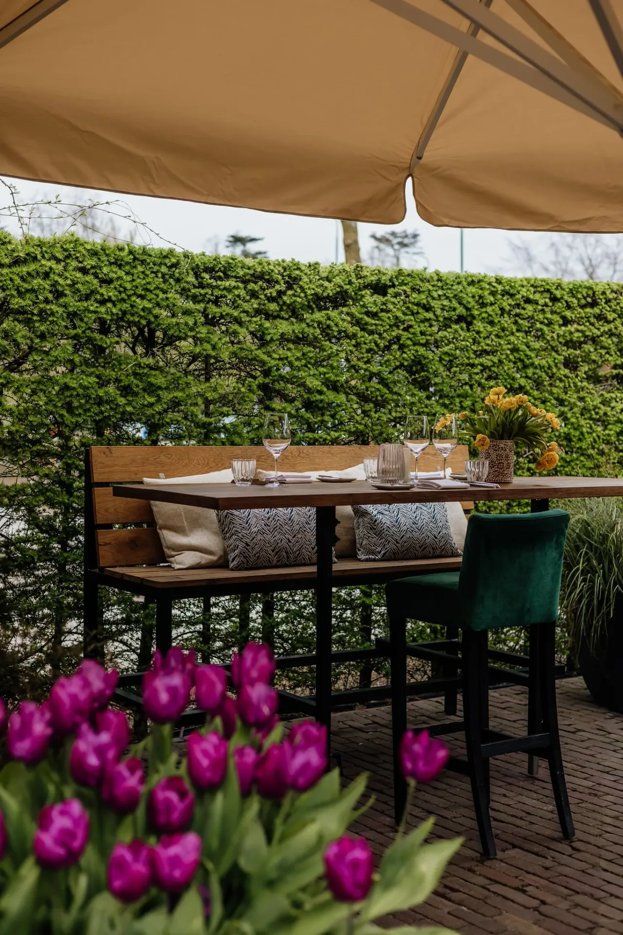 Een sfeer foto van het terras